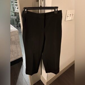 St. John Black Cropped Women's Pants